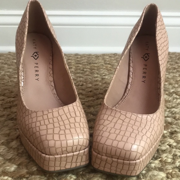 New: Nordstrom Katy Perry Collection Uplift Pump. Size 8 no box - Picture 9 of 13